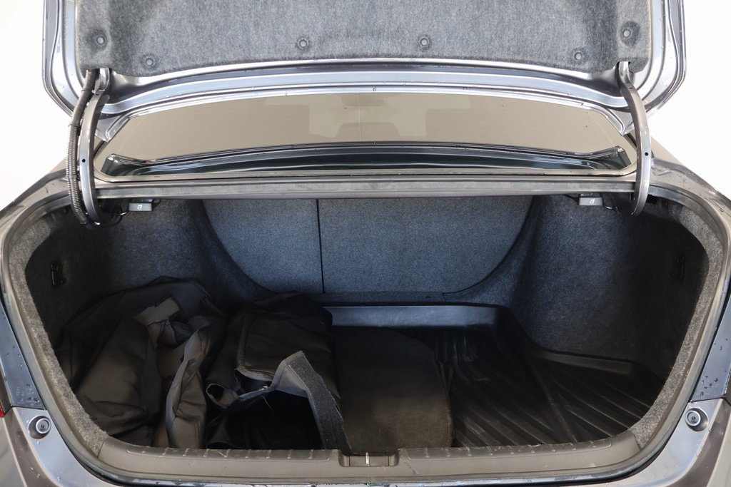 Used 2022 Honda Accord EX-L image 12