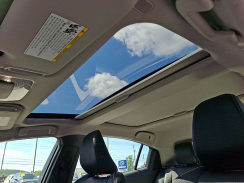 Used 2024 Toyota Prius XLE AWD/4WD image 14