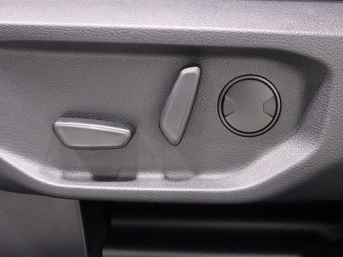 New 2025 Ford Ranger Lariat w/ Black Appearance Package image 13