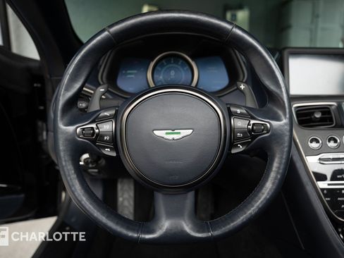Used 2019 Aston Martin DB11 Volante RWD image 22