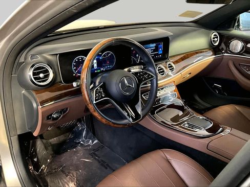 Used 2022 Mercedes-Benz E 450 4MATIC Sedan image 18