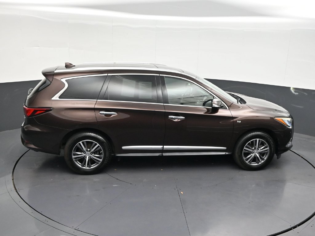 Used 2019 INFINITI QX60 Luxe w/ Essential Package FWD image 20