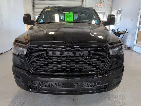 New 2026 RAM 1500 4x4 Crew Cab image 7