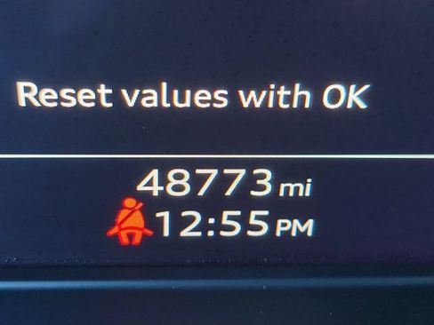 Used 2022 Audi SQ5 Premium Plus w/ Premium Plus Package image 29