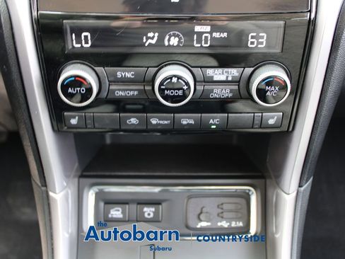 Used 2021 Subaru Ascent Premium w/ Convenience Package AWD/4WD image 17