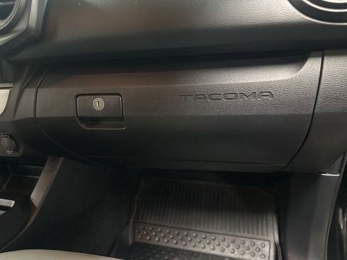 Certified 2019 Toyota Tacoma SR w/ SR Convenience Package image 25