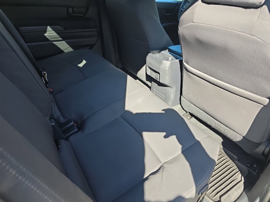Used 2025 Toyota Tacoma SR AWD/4WD image 15