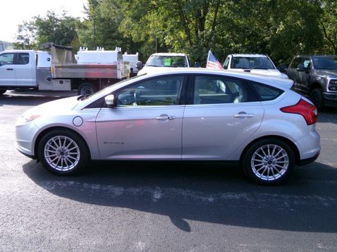 Used 2013 Ford Focus Electric Hatchback image 6