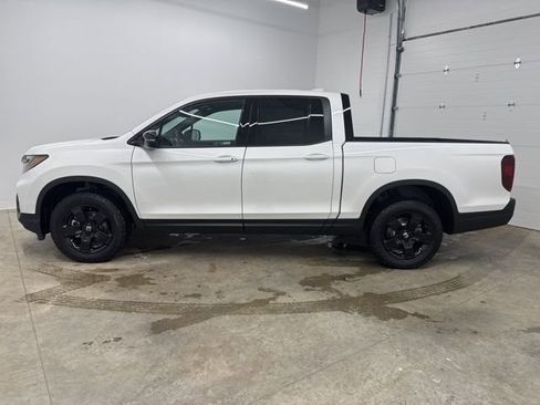New 2026 Honda Ridgeline Black Edition image 8