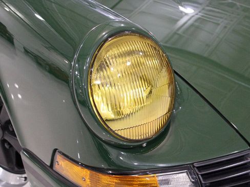 Used 1986 Porsche 911 Carrera image 65