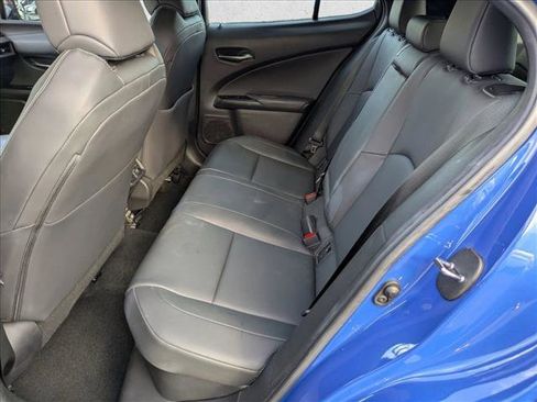 Used 2022 Lexus UX 250h image 19