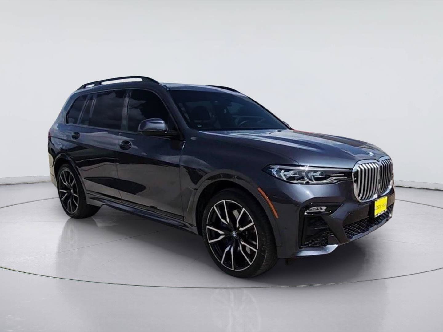 Used 2022 BMW X7 xDrive40i w/ M Sport Package AWD/4WD image 2