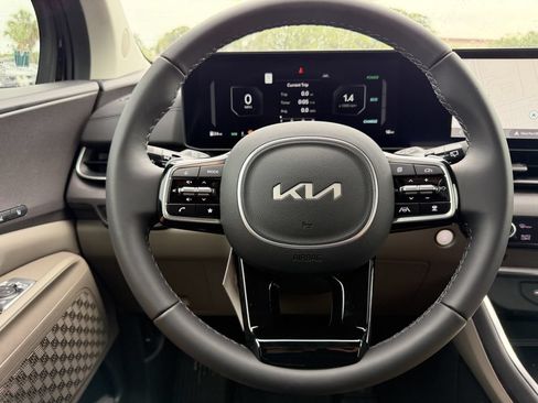 New 2026 Kia Carnival SX FWD image 35