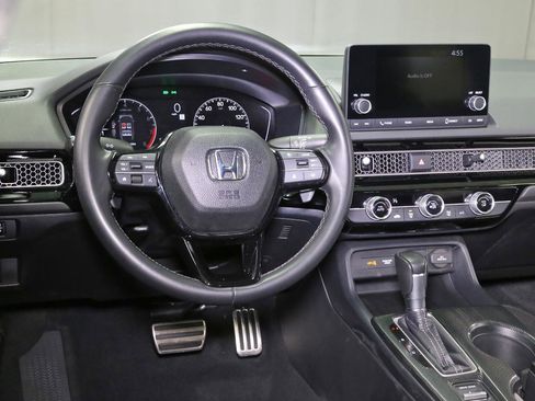 Certified 2022 Honda Civic Sport image 2