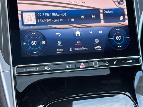 Used 2024 Mercedes-Benz C 300 Sedan w/ Exclusive Trim Package image 19