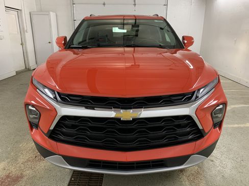 New 2025 Chevrolet Blazer LT image 2