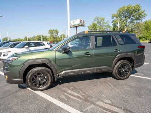 Used 2026 Subaru Outback Wilderness AWD/4WD image 3