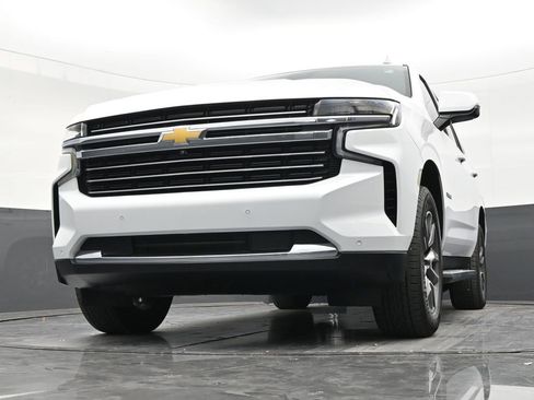 Used 2024 Chevrolet Tahoe LT w/ LT Signature Package RWD image 27