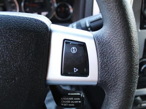 Used 2008 Jeep Grand Cherokee Laredo AWD/4WD image 17