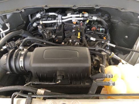 Used 2022 Ford Explorer XLT RWD image 30
