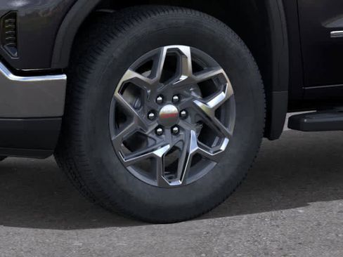 New 2026 GMC Sierra 1500 SLT image 9