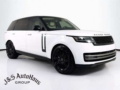 Used 2025 Land Rover Range Rover Long Wheelbase SE AWD/4WD image 1