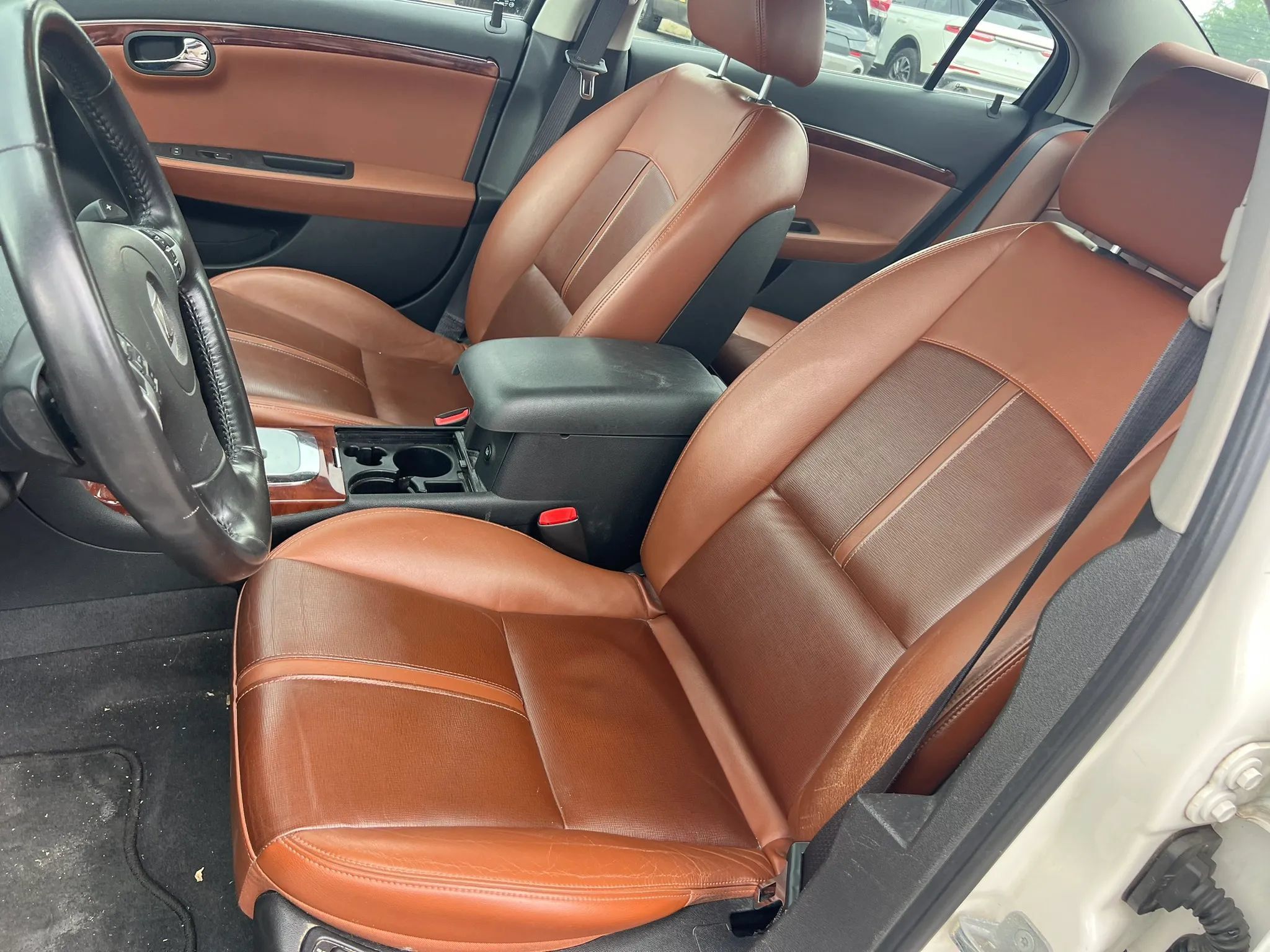 Used 2007 Saturn Aura XR w/ Premium Trim Pkg FWD image 29