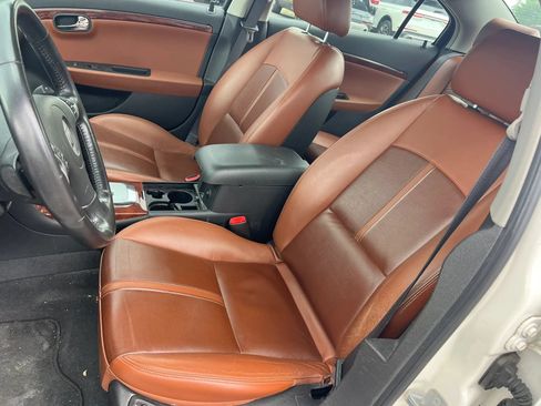 Used 2007 Saturn Aura XR w/ Premium Trim Pkg FWD image 29