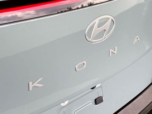 Used 2024 Hyundai Kona SEL FWD image 10