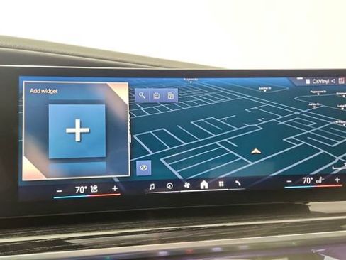 Used 2025 BMW 740i image 49