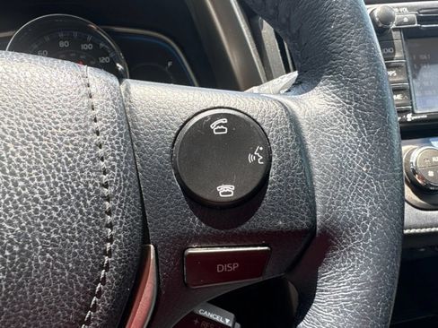 Used 2015 Toyota RAV4 Limited FWD image 9