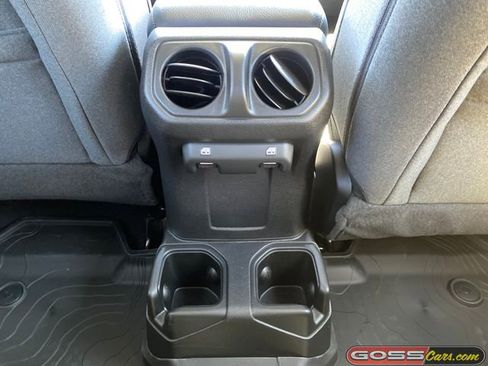 New 2026 Jeep Gladiator Sport AWD/4WD image 22