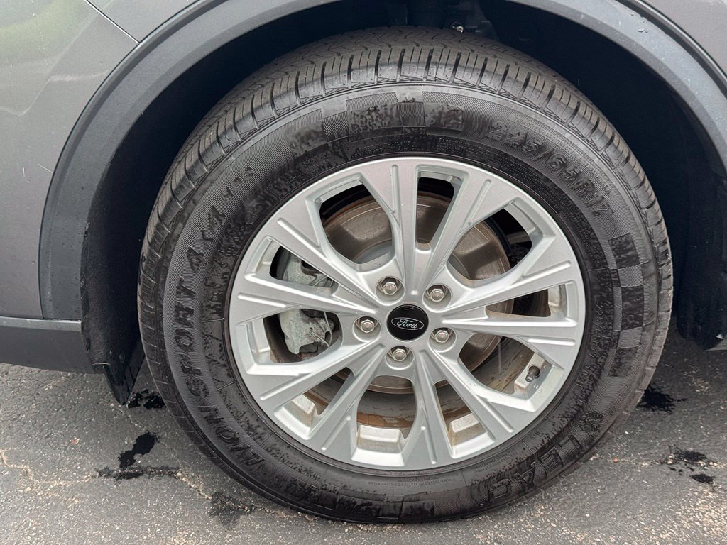 Certified 2023 Ford Escape Active AWD/4WD image 40