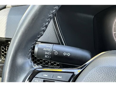 Used 2024 Honda CR-V EX-L image 37
