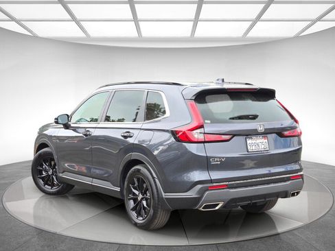 Certified 2025 Honda CR-V Sport-L image 5