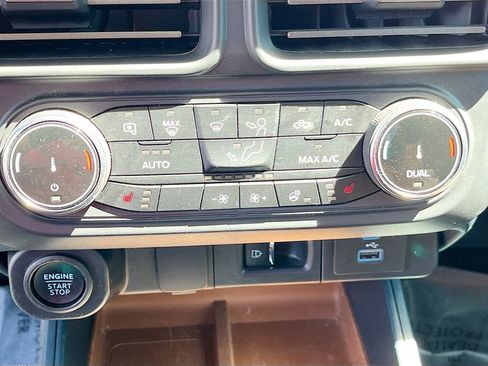 Used 2023 Ford Maverick Lariat w/ Lariat Luxury Package image 21