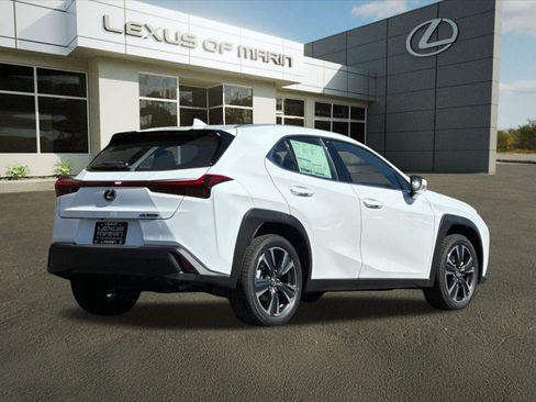 New 2026 Lexus UX 300h FWD image 8