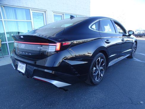 Used 2025 Hyundai Sonata SEL image 6