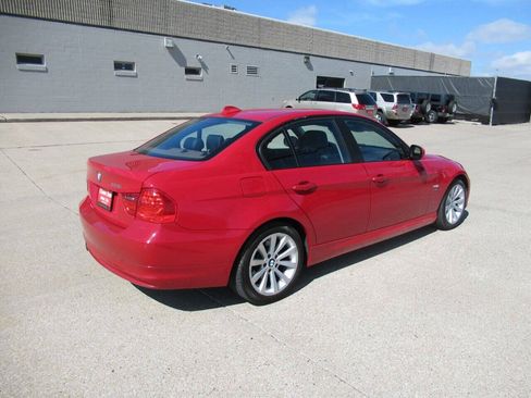 Used 2010 BMW 328i xDrive Sedan AWD/4WD image 7