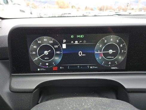 Used 2024 Kia Seltos SX image 12