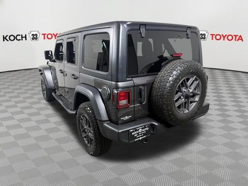 Used 2024 Jeep Wrangler Unlimited Sport AWD/4WD image 6