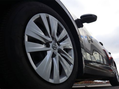 Certified 2025 Nissan Sentra S image 11