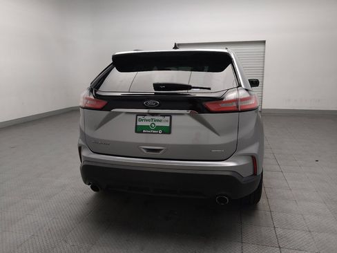 Used 2020 Ford Edge SE FWD image 7