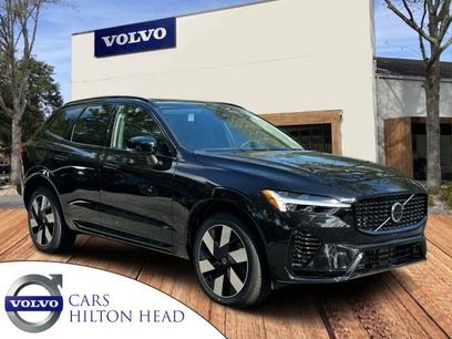 New 2025 Volvo XC60 T8 Plus w/ Climate Package