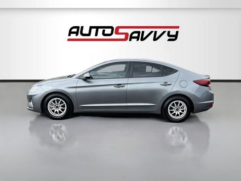 Used 2019 Hyundai Elantra SE FWD image 4