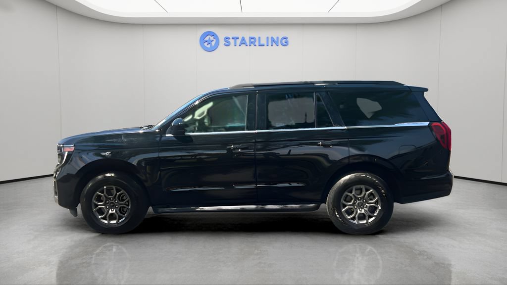 Used 2025 Ford Expedition Active AWD/4WD image 11