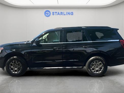 Used 2025 Ford Expedition Active AWD/4WD image 11