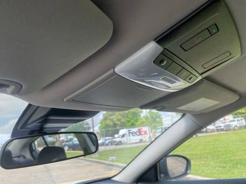 Used 2025 Nissan Altima 2.5 SV FWD image 30