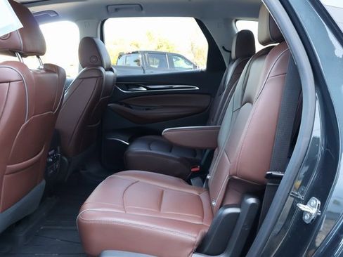 Used 2020 Buick Enclave Avenir w/ Avenir Technology Package image 13