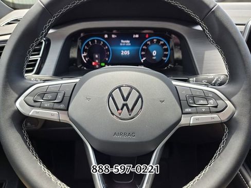 Used 2026 Volkswagen Atlas Cross Sport SE AWD/4WD image 25